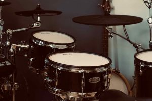 Pearl Midtown A-to-E drum kit