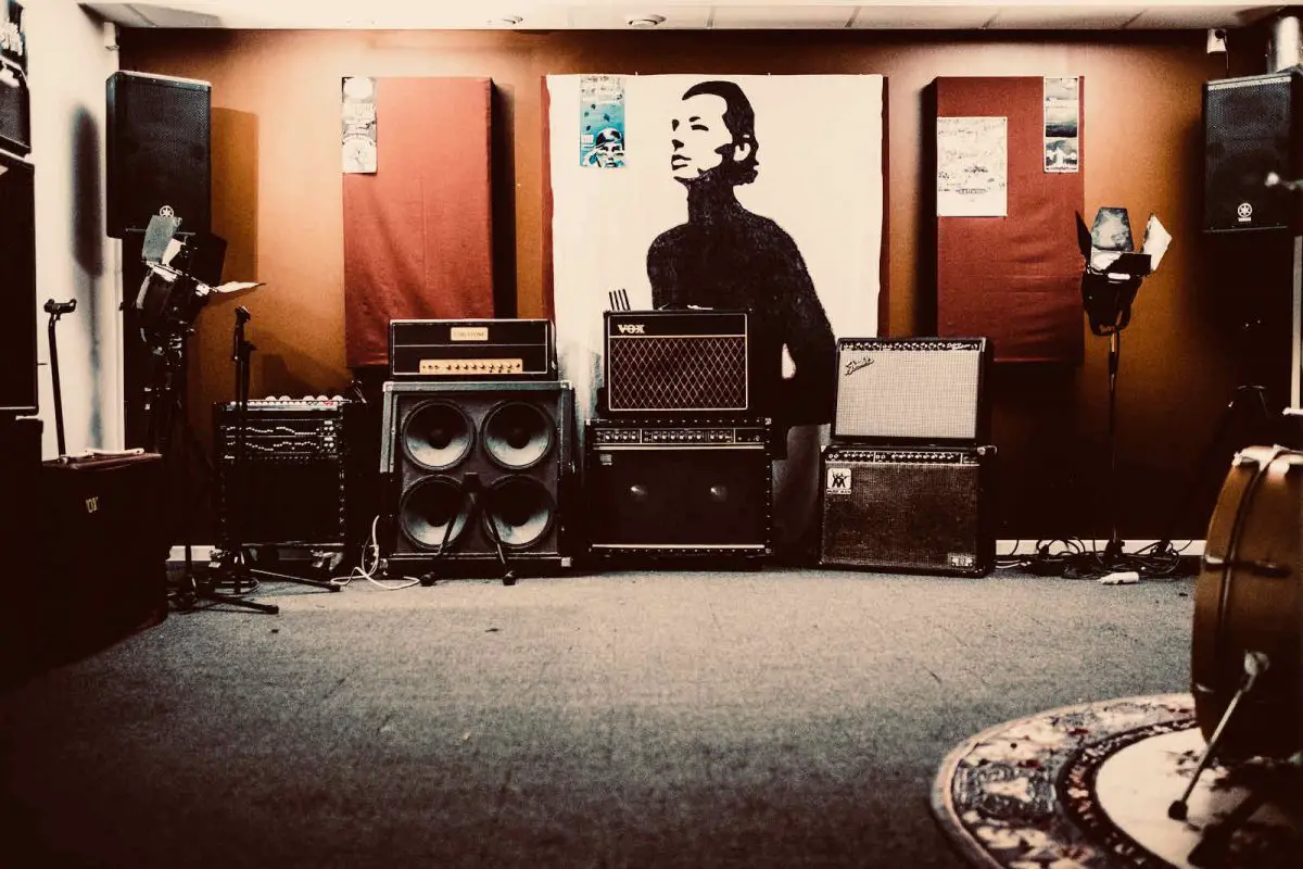 amplifiers in a band room
